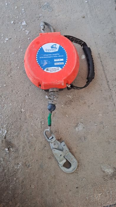 Устройство для страховки втягивающего типа НВ-10 | 10 м | Vento