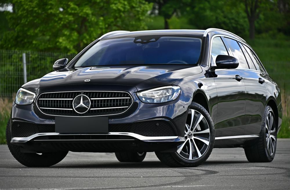 Mercedes-Benz E Mercedes-Benz E 300 Hybrid de T-Modell 4MATIC Aut.