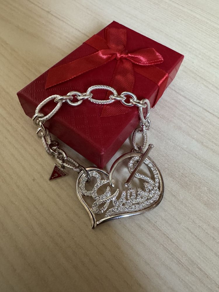Оригинална Сребърна Гривна Guess