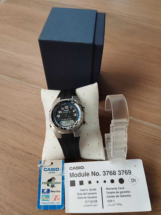 Часовник Casio Fishing Gear