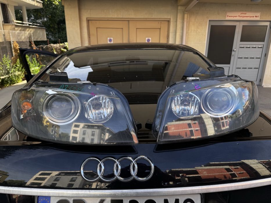 Комплект фарове биксенон Audi A3 8p А3 8п bixenon xenon