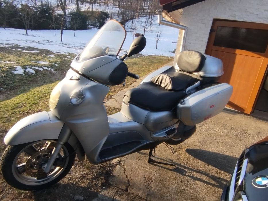 Vind Scuter Aprilia Scarabeo 500 CC.