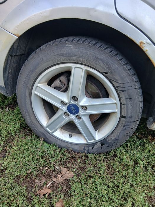 De vânzare ford mondeo an 2002