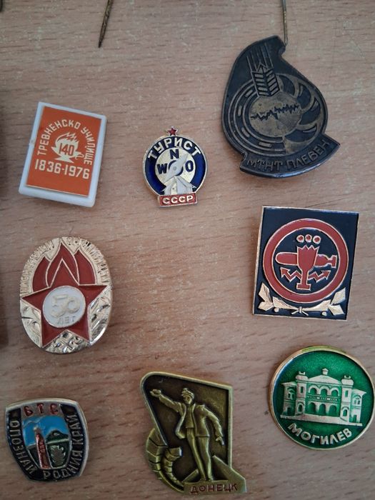 Значки от СОЦ     .