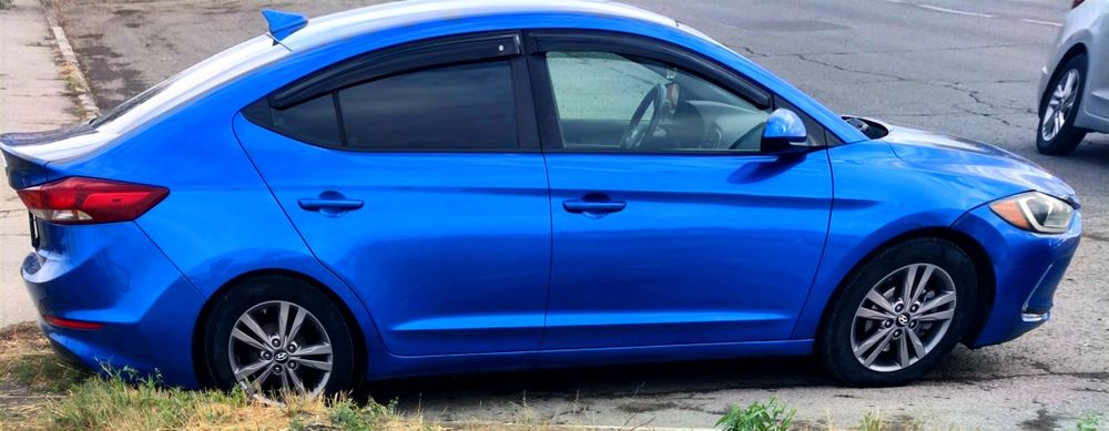 Автомобиль Элантра Американской сборки