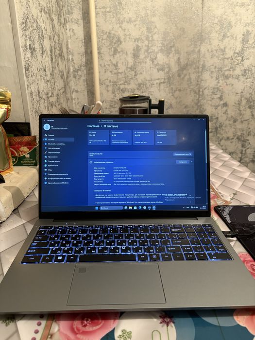 Продам ноутбук Castom GS-200