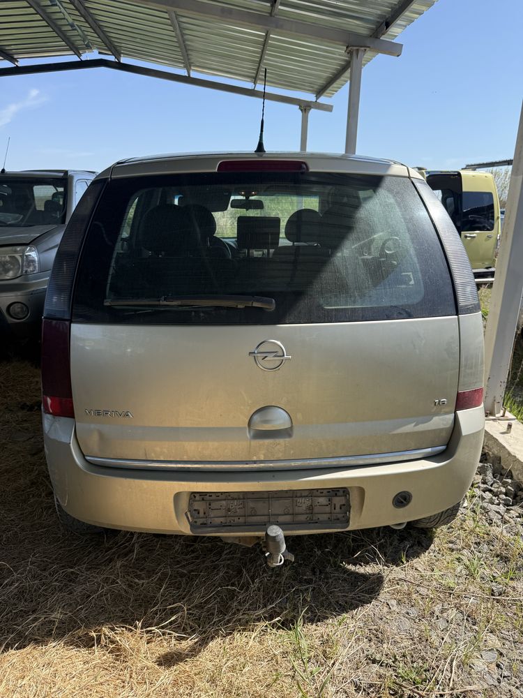 Opel Meriva 1.6 бенз на части