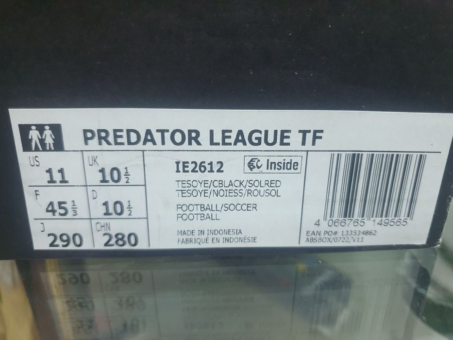 Ghete fotbal Adidas Predator League TF