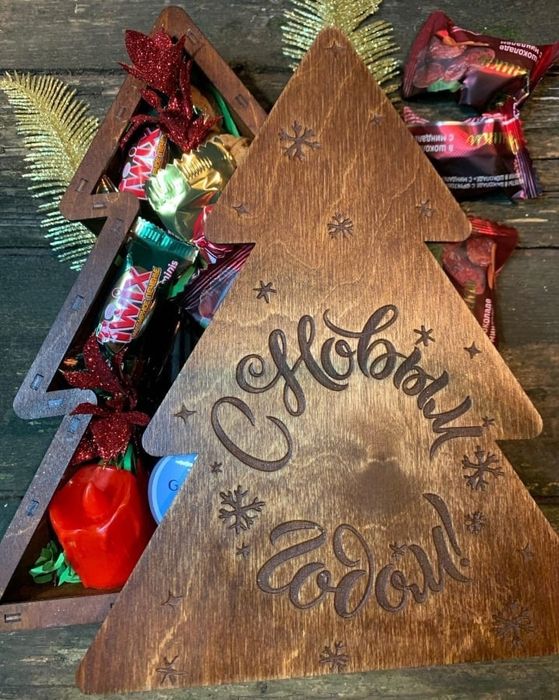 Подарочные коробки