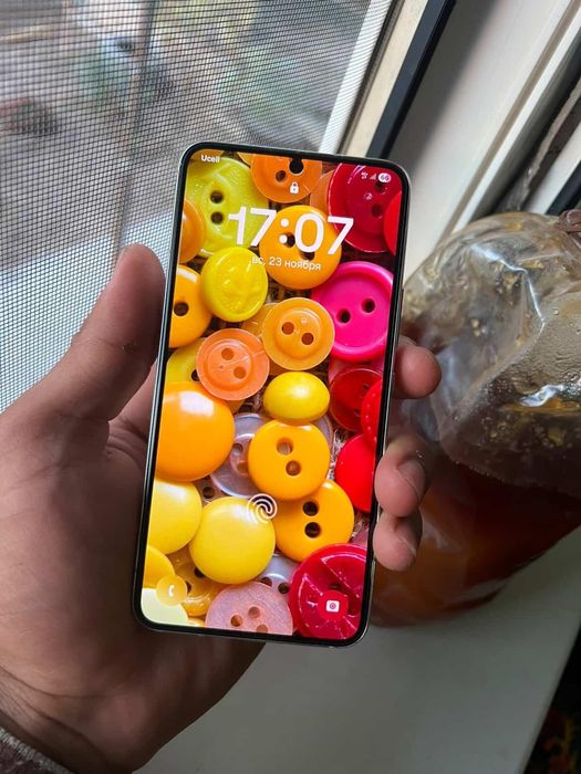 Samsung s 22 8/128 gb