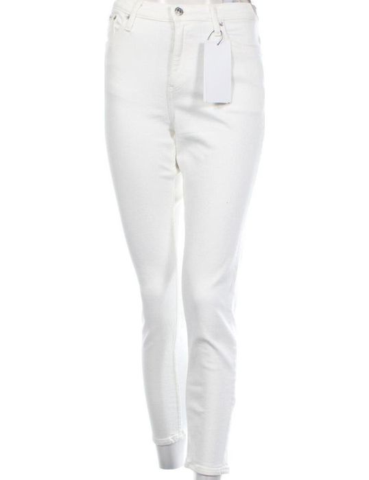 Calvin Klein нови бели дънки Mom fit