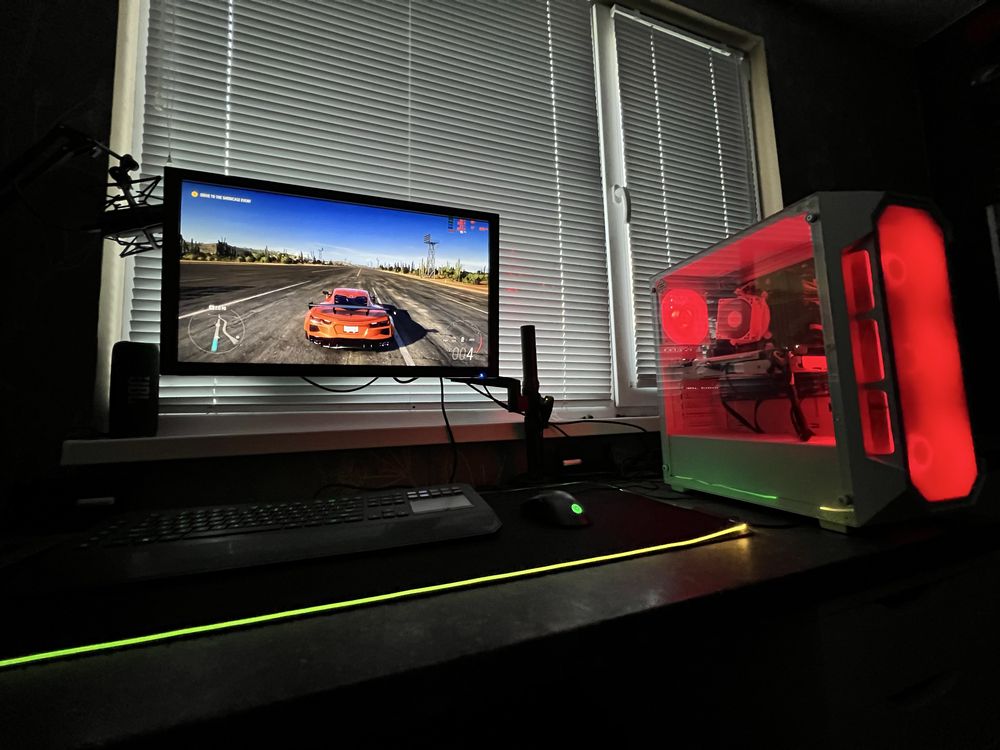 Геймърски Компютър i7 8x3.90Ghz 16GB Ram GTX 970 SSD