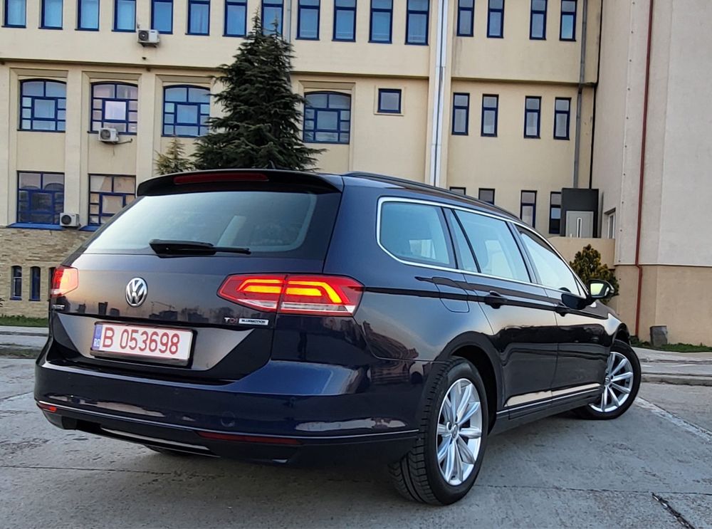 Volkswagen Passat B8 1.6 TDI 120 cp Cutie automata DSG 07/2016