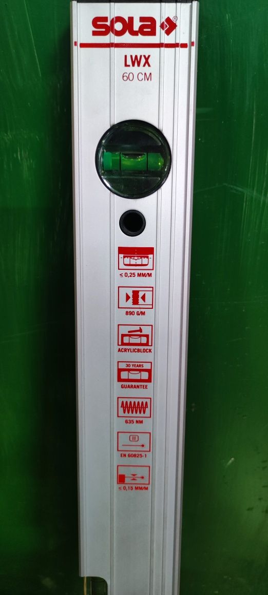 SOLA LWX 60 PROFILINE- Лазерен нивелир+чанта. Made in Austria.