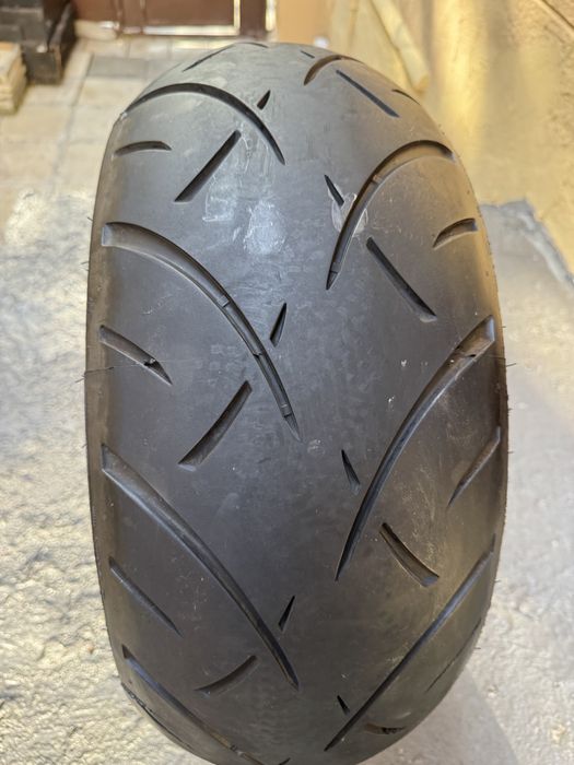 Metzeler 888 ME 240/40/18