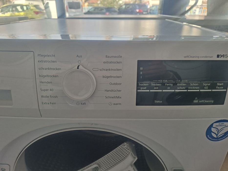 Сушилня Siemens IQ300