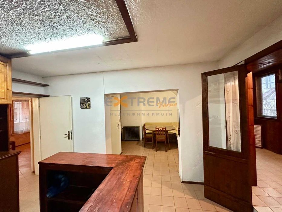 Дава се под наем Двустаен апартамент в Варна, Лятно кино Тракия - 65 кв.м за 306 € - Снимка #5