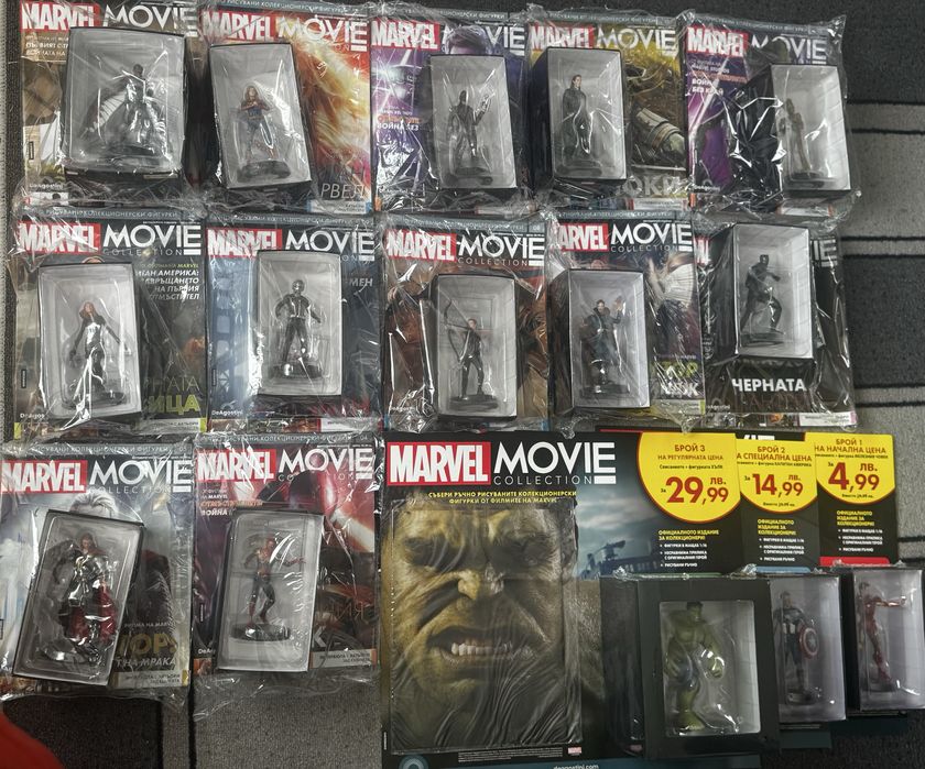 Списания марвел с ръчно изработени фигури