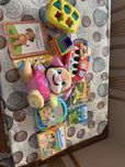 Продавам играчки за деца от 1 до 4 год