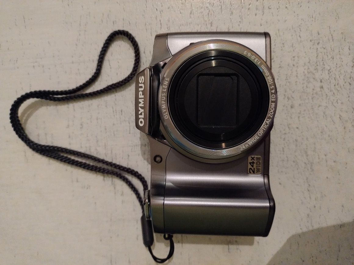 Olympus SZ-30 Silver