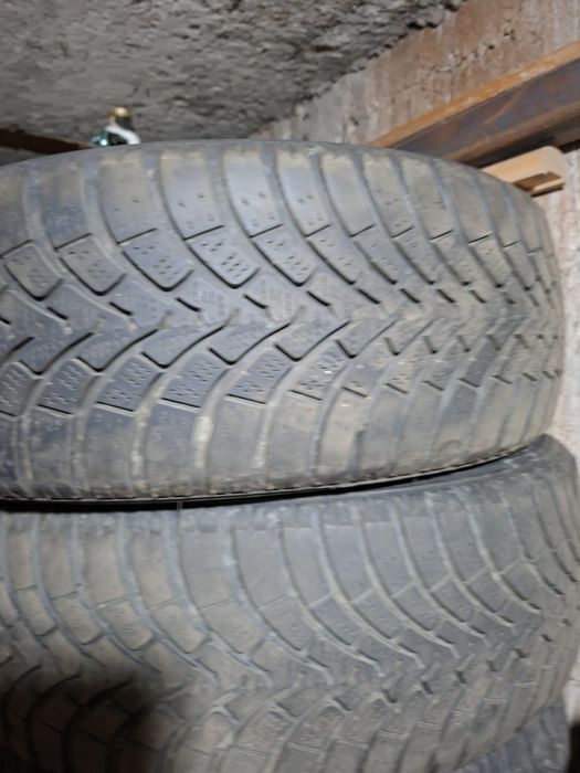 Anvelope 185 60 R15 iarnă