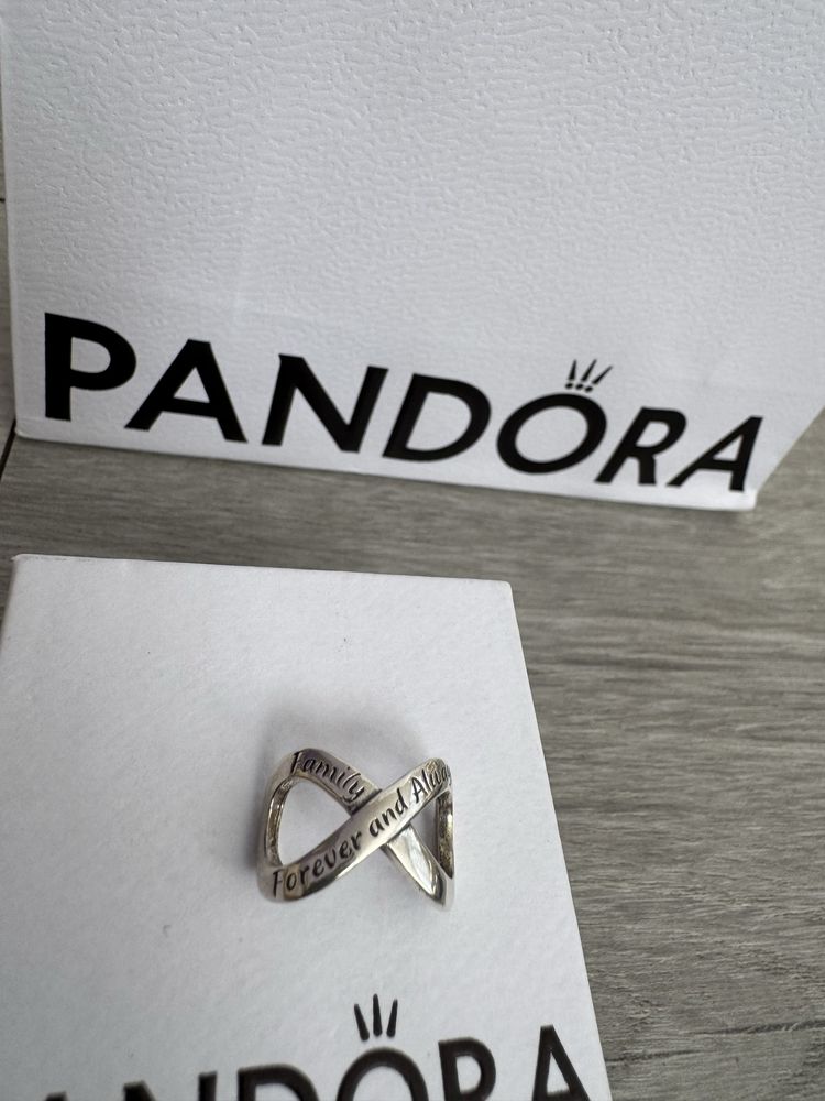 Дамска гривна Pandora