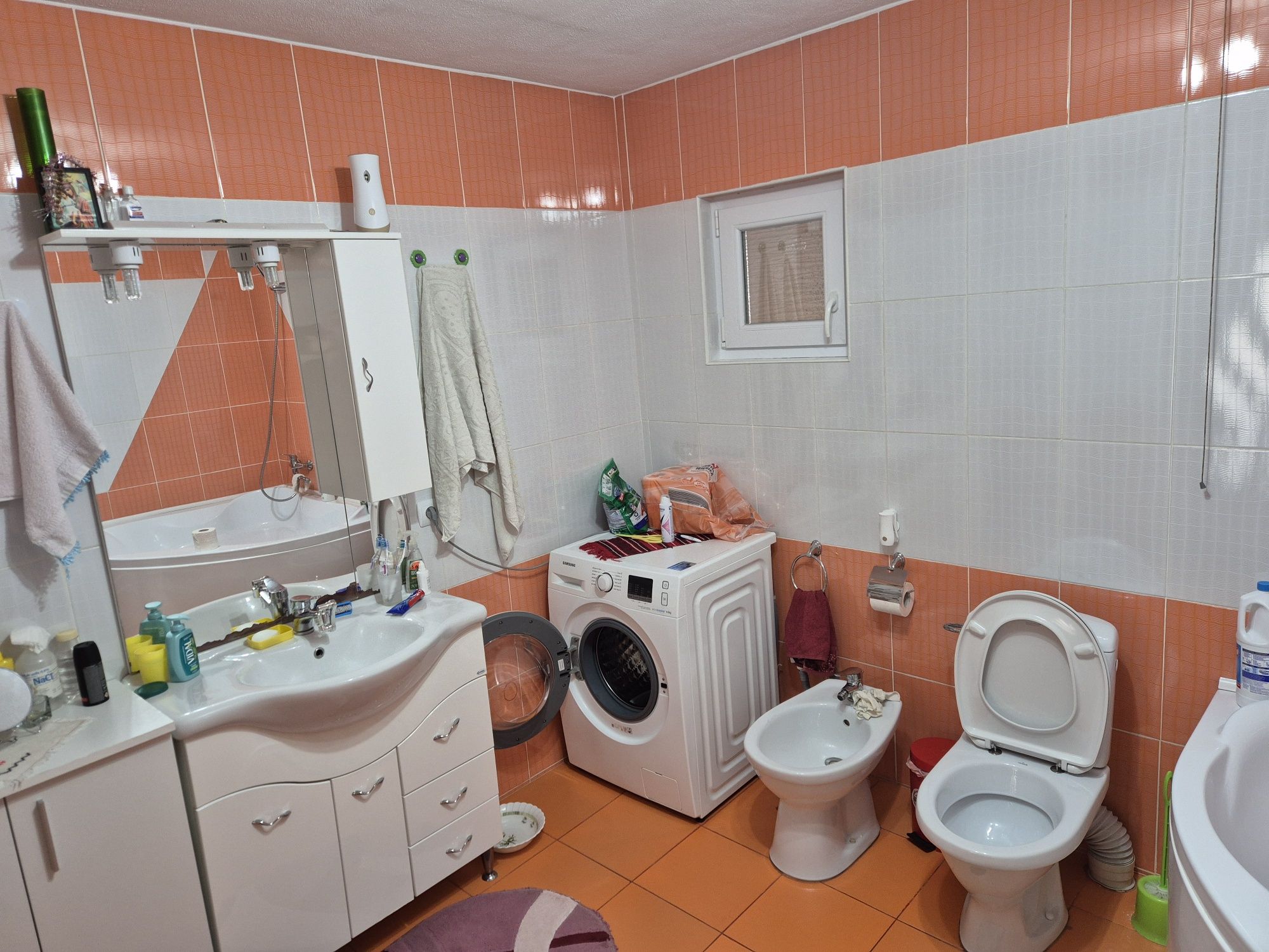 Casa de vanzare la 7 km de oraș