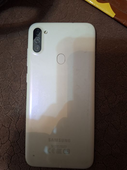 Samsung A11 разбит экран сенсор работает