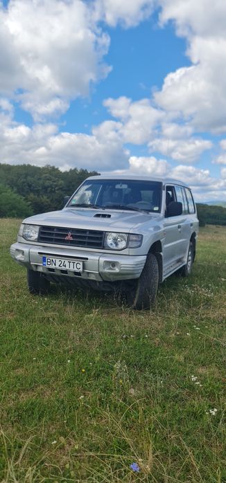 Mitsubishi pajero mk2