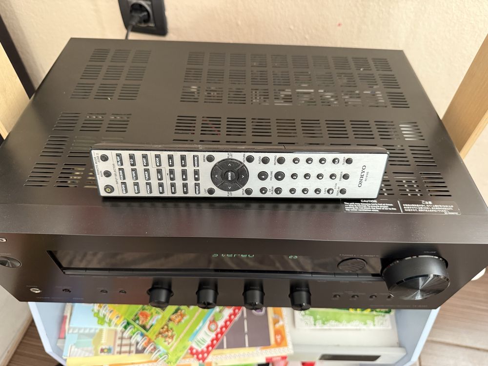 Onkyo TX-8050 стерео ресивър Оптичен вход