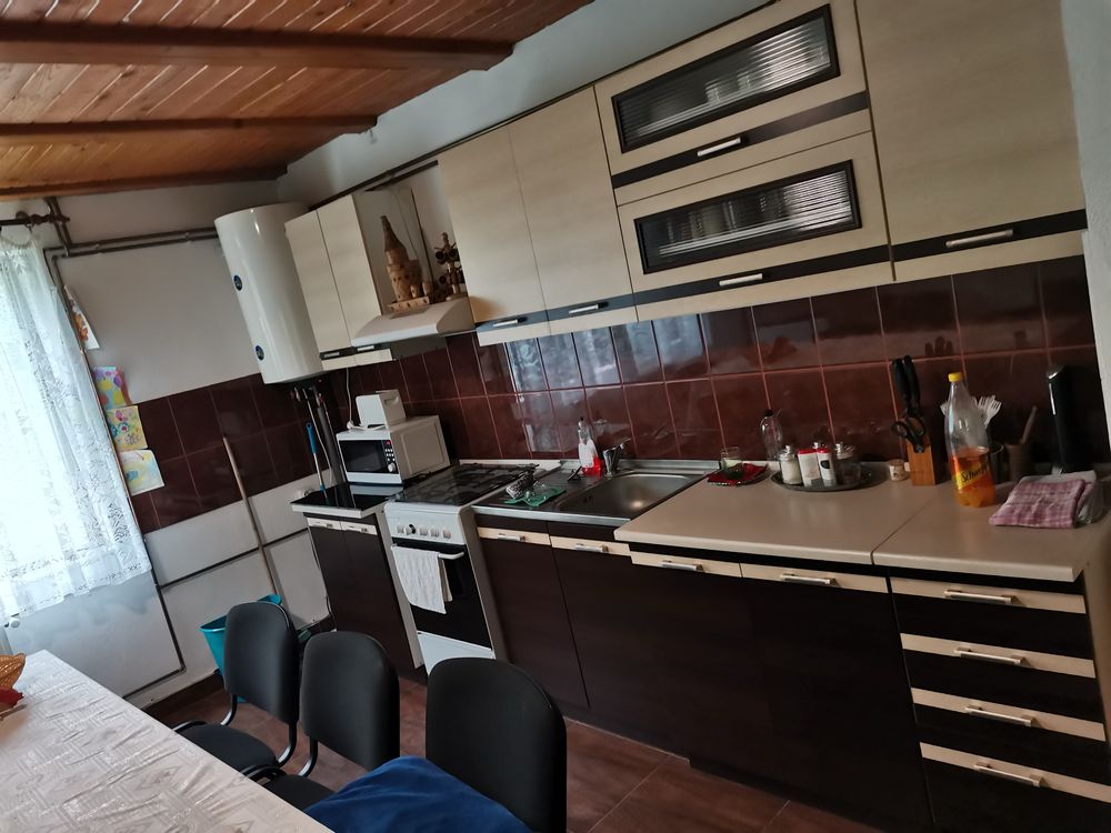 Inchiriez cabana Gura Zlata Retezat jud Hunedoara