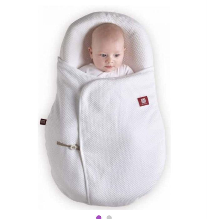 Анатомично гнездо Red Castle COCOONABABY плюс завивка на марката