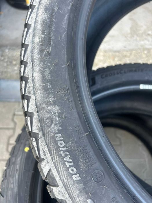 Anvelope Noi Allseason M+S Michelin Crossclimate 235 45 20