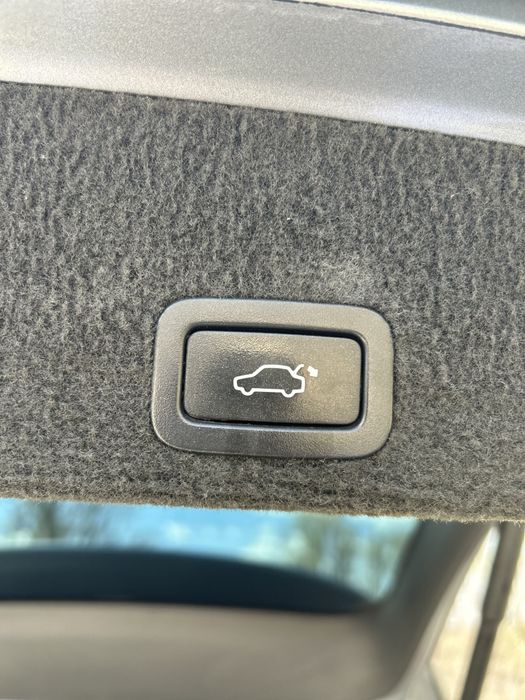 Volvo xc60 2.4d 215cp