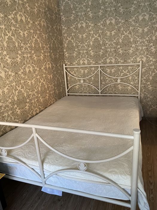 Кровать полуторка металлическая