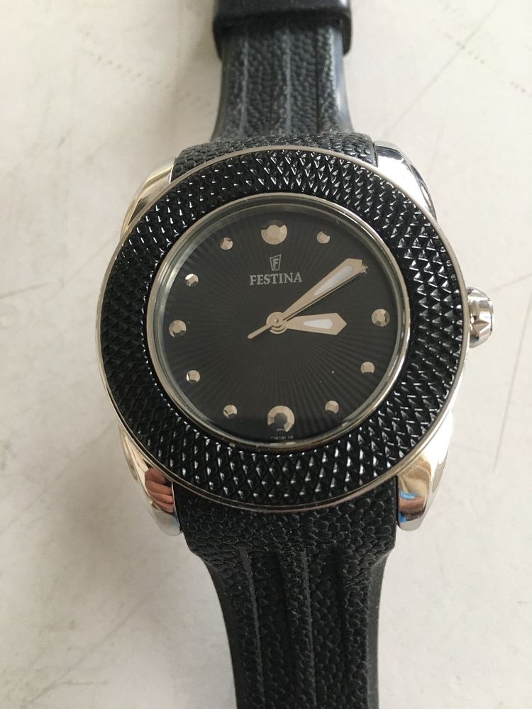 FESTINA часовник