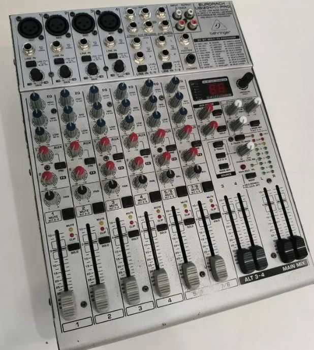Микшерный пульт BERINGER EURORACK UB 1204 FX PRO (пассивный)