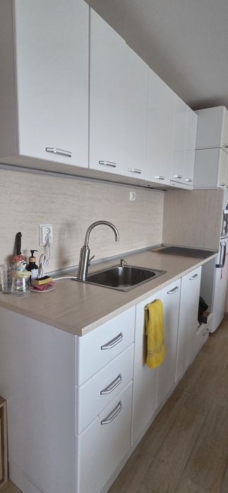 Кухня MDF бял гланц