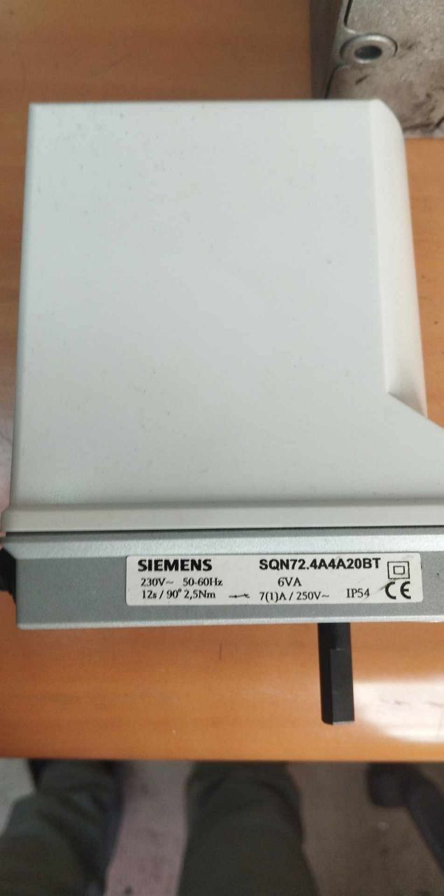 Sqn72.4a4a20bt servo motor