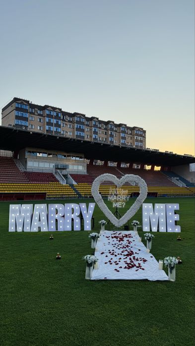 Marry me Aktobe, предложение руки и сердца