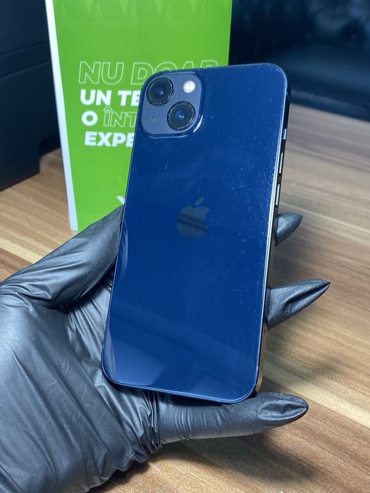 iPhone 13 • 128 GB • Midnight