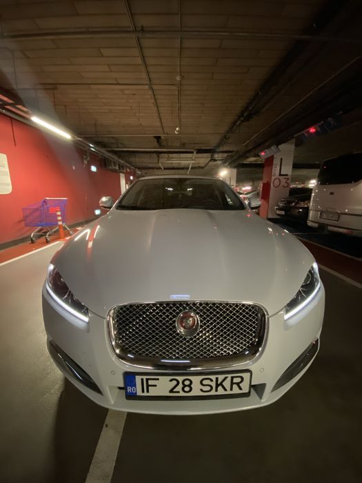 Vand Jaguar XF 2.2 D/09.2015