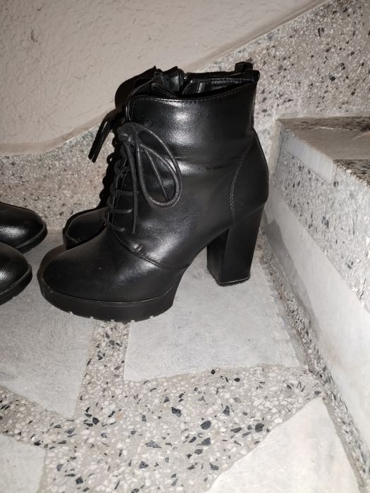 Дамски обувки боти и ботуши