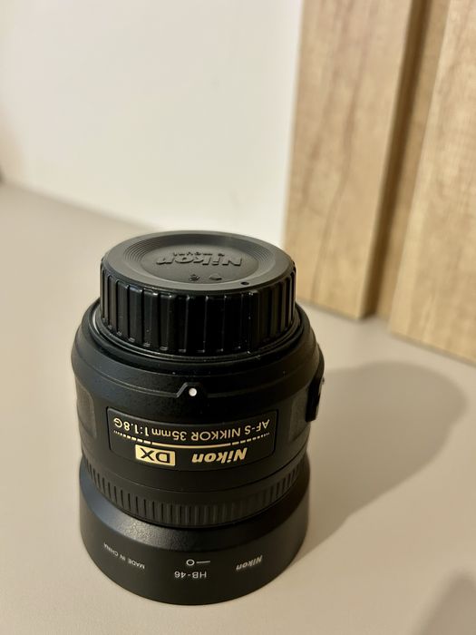 Obiectiv nikon 3,5/ 1,8