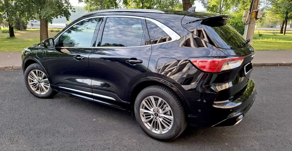 Ford Kuga Vignale 2.5l Plug IN Hybrid