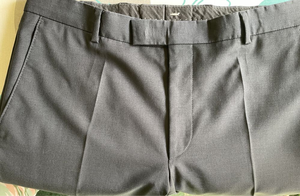 Pantaloni barbati “Strellson Premium” 100% lâna, mărimea 46 -S,