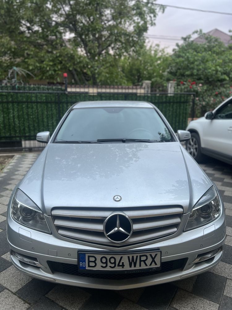 Mercedes Benz C220