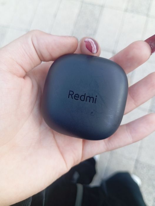 Продам наушники redmi buds 6 play