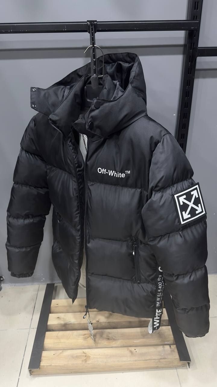 Off White яке НАМАЛЕНО