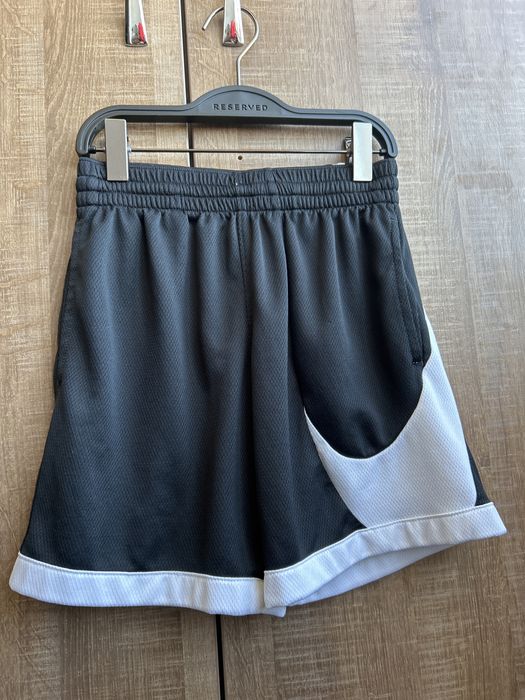 дрехи Nike, размер 137-147